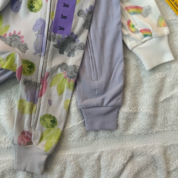 Baby Set - Dinosaur and Rainbow Prints - Picture 14 of 14